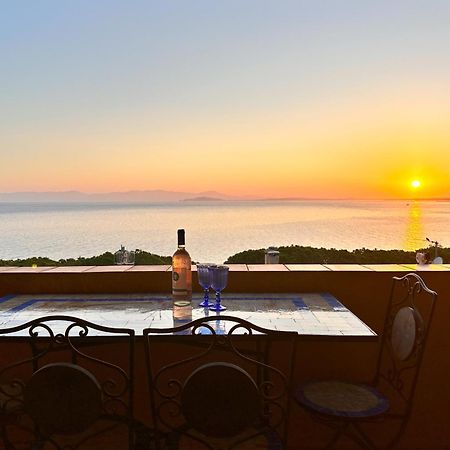 Appartamento Con Vista Mare A Terramala Terra Mala Extérieur photo